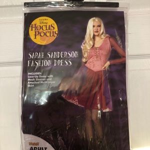 Sarah Sanderson dress